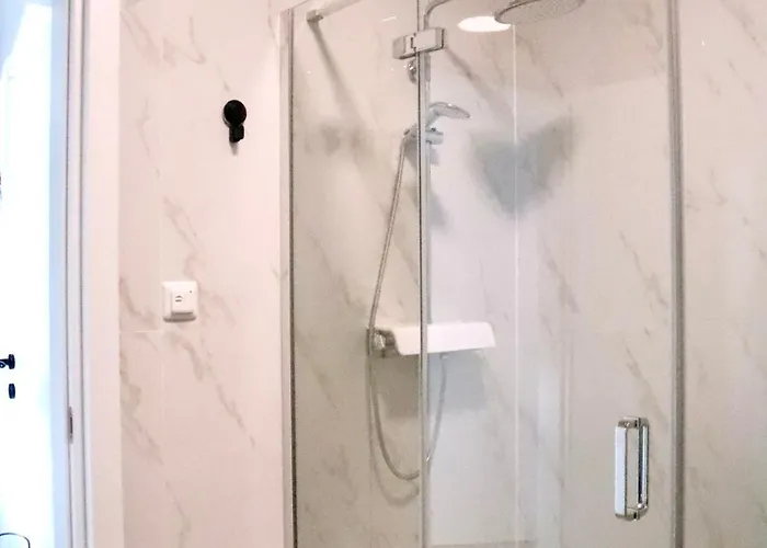 Golden Sunrise Апартаменты